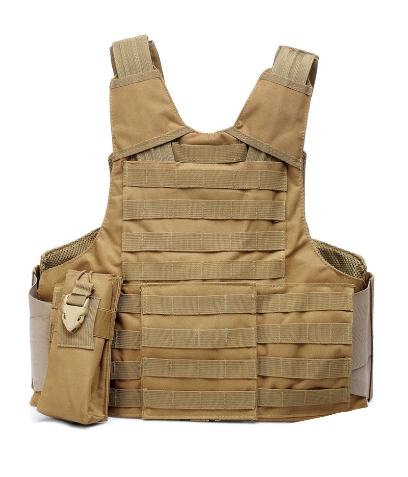 Outdoor camouflage multifunctional tactical vest